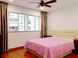 Blk 323 Jurong East Street 31 (Jurong East), HDB Executive #204485021